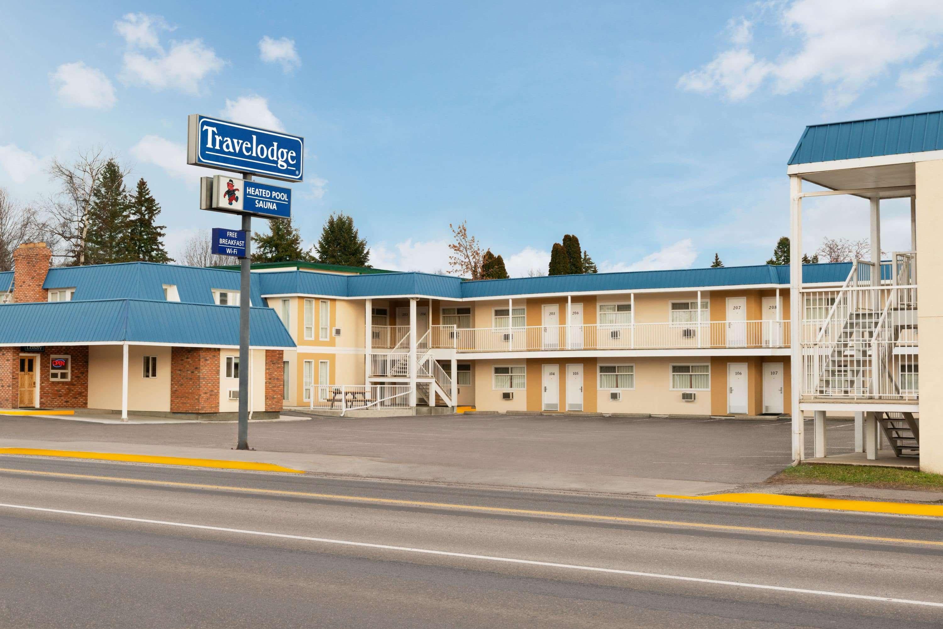Travelodge By Wyndham Quesnel Bc Exterior foto